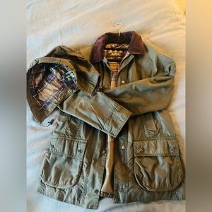 Barbour Classic Beadnell Waxed Jacket (Sage)